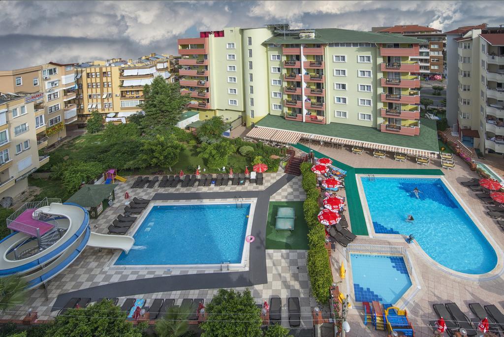 Riviera 4*