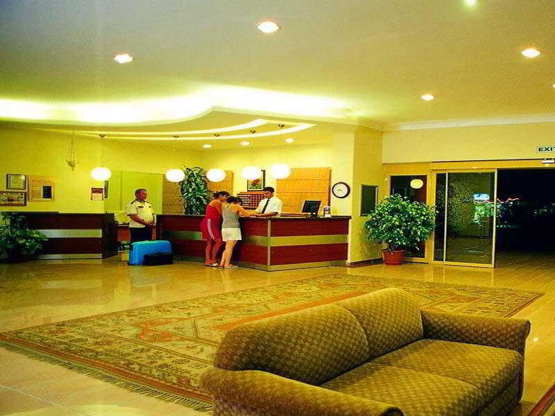 Aparthotel Riviera 4*